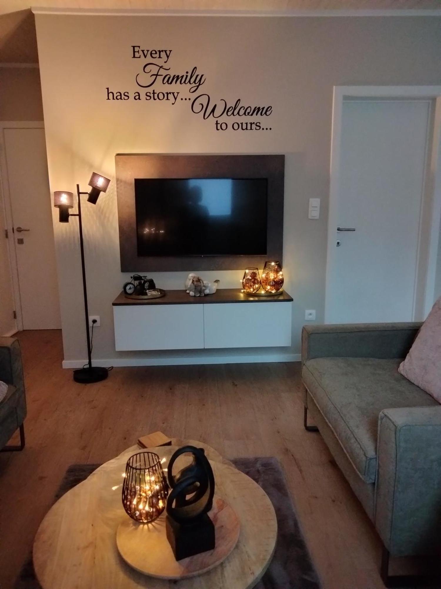 Theressa - Free Wifi En Netflix Zutendaal Buitenkant foto
